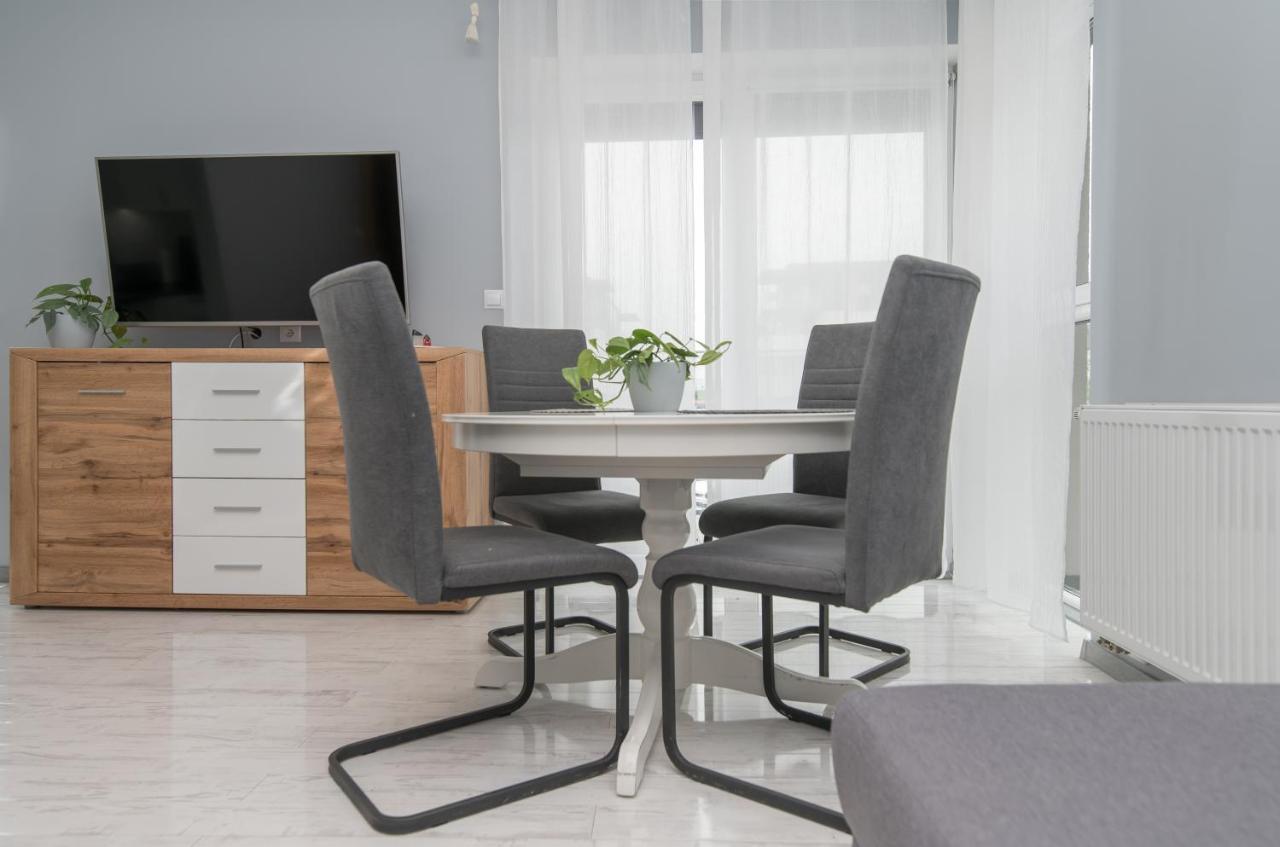 Apartament Biegusa กลีวิตเซ ภายนอก รูปภาพ